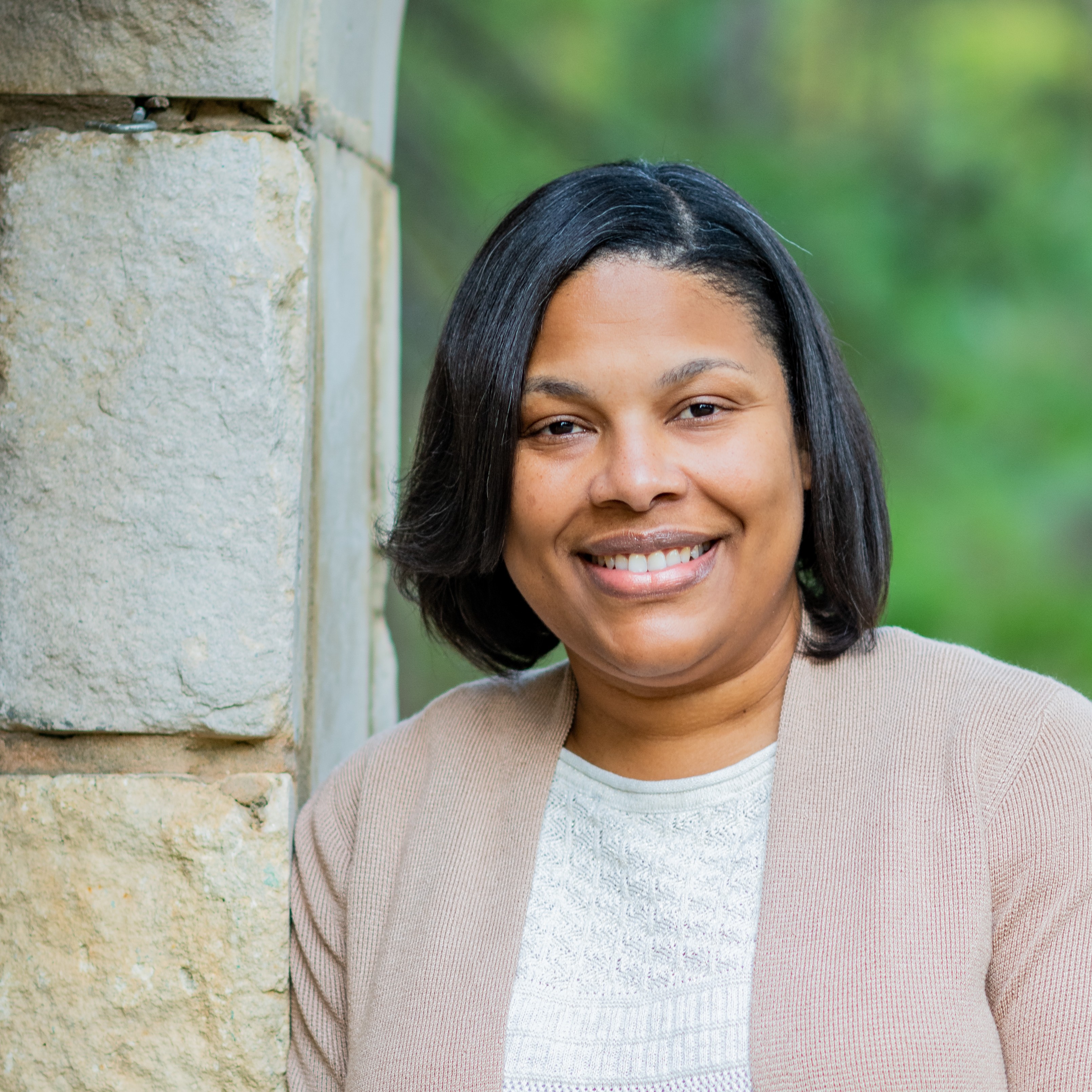 Dr. Shannon Barnes Martin